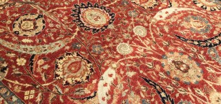 Fine Indo Kirman 'Vase' Carpet