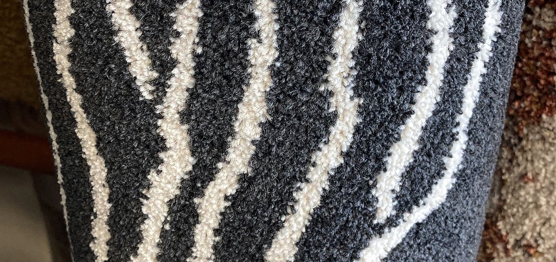 Woodstock 0320001 3364 The Rug and Furniture Company, Northampton UK